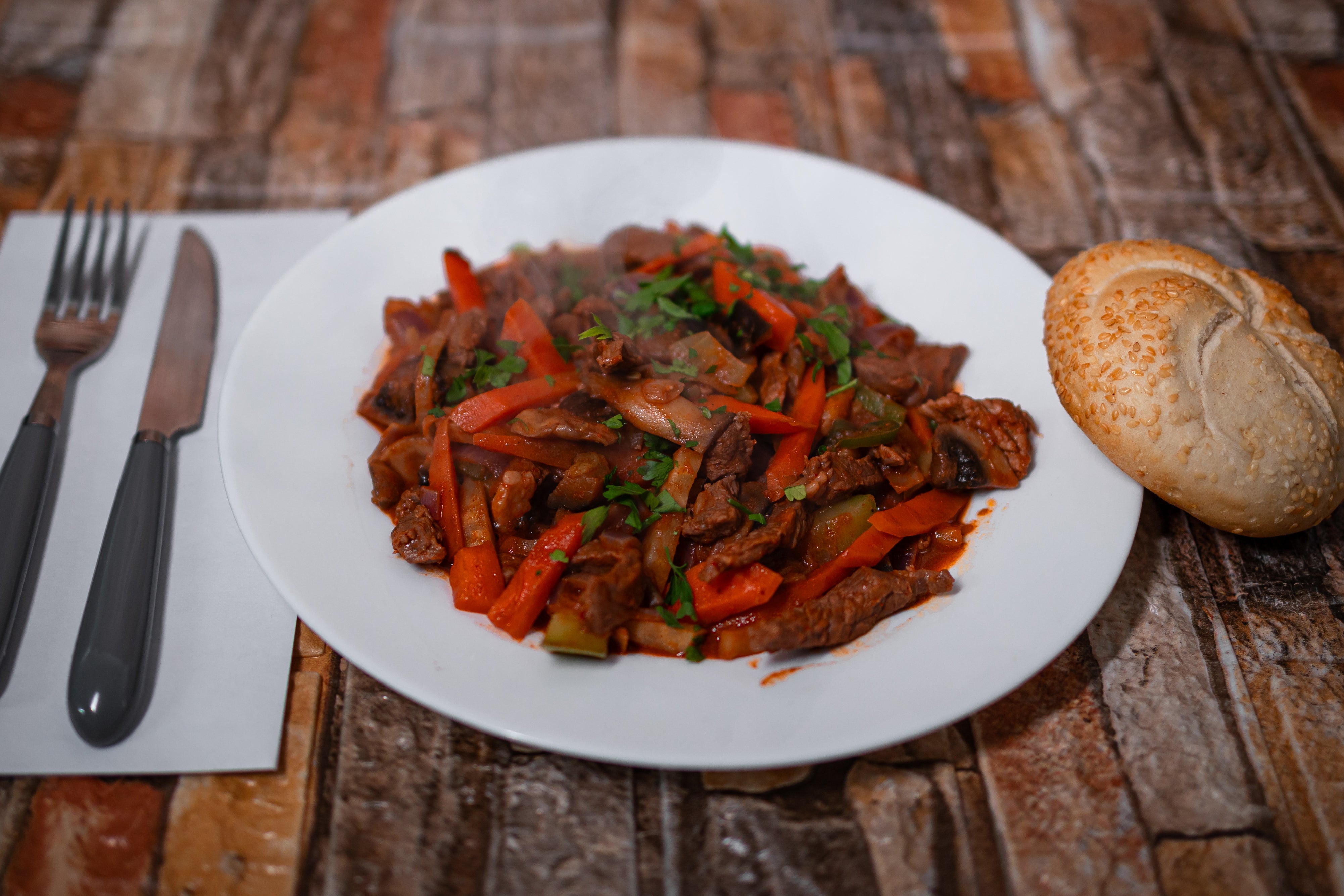 Tigaie picanta cu Pui/Vita